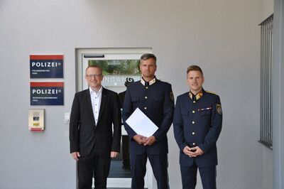 v.l.n.r.: BH Ing. Mag. W. Kreisl, Kontrollinsp. R. Holzner, BPK Major F. Engler