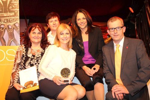 v.l. Martha Bammer, Andrea Möslinger, Claudia Hörzing, Dr. Vera Rußwurm, Martin König MBA