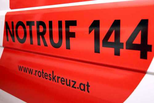 Rettung, Notruf, 144, Rotes Kreuz, Rettungsauto, Rettungsfahrzeug