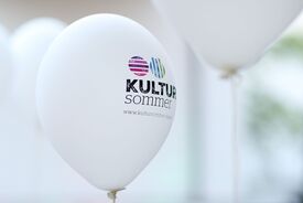 Luftballone mit Kultursommer Logo