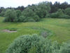 Maltschtal mit gut gepflegtem Extensivgrünland, verlandendem Altarm, kleiner Hochwasseraufsandung und tschechischen Selbstverwaldungen im Hintergrund; Stiegersdorf, 10.6.2005
