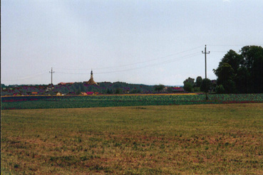 Landwirtschaftliche Flächen mit Blick in Richtung Ostermiething