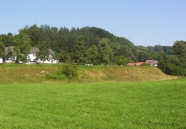 Weideflächen an der Niederterrassenböschung bei Eiding 