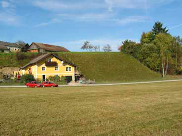 Westliche Terrassenkante bei Oberlindach. 