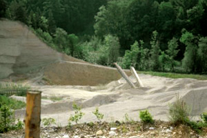 Schottergrube unmittelbar am Traunfluss gelegen 