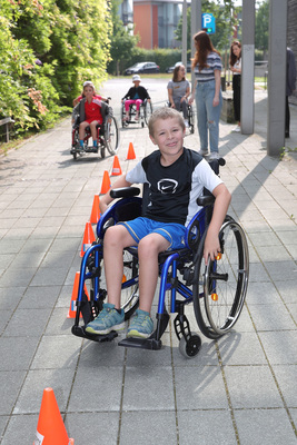Kinder beim Behindertensport