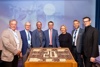 V.l.: Gerald Reisinger, Präsident FH Oberösterreich, Clemens Malina-Altzinger, Vizepräsident Wirtschaftskammer Oberösterreich, Raphael Friedl, tech2b-Geschäftsführer, Wirtschafts-Landesrat Markus Achleitner, Brigitte Hütter, Rektorin Kunstuniversität Linz, Werner Pamminger, Geschäftsführer Business Upper Austria und Christopher Lindinger, Vizerektor für Innovation und Forscher/innen, Johannes Kepler Universität Linz. 
