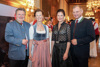 Wiens Bürgermeister Michael Ludwig mit Gattin Irmtraud Rossgatterer, und Oberösterreichs Landeshauptmann Thomas Stelzer mit Gattin Bettina Stelzer-Wögerer, am Oberösterreicher Ball im Wiener Rathaus.