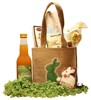 Genussland-Tasche gefüllt mit Lebensmittel, Osterhase aus Lebkuchen