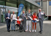 v.l.: Landessportdirektor Mag. Gerhard Rumetshofer, Olympiasieger Christoph Sieber, Handbiker Walter Ablinger, Landeshauptmann Mag. Thomas Stelzer, Fechter Josef Mahringer, Kanutin Viktoria Schwarz und LH-Stv. Dr. Michael Strugl