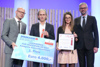 Gewinner Kleinunternehmen: v.l. Andreas Schwantner (Leitender Redakteur OÖ. Krone) mit den Preisträgern Christoph Guger (GF) und Sarah Breinbauer (Marketing und Eventmanagement) von der g.tec medical engineering GmbH sowie LH-Stv. Michael Strugl
