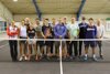 Weltklasse-Coach Gebhard Gritsch mit Oberösterreichs Stützpunkttrainern bei der aktiven Umsetzung der Workshop-Inhalte in der Tennishalle.