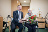 Landeshauptmann Thomas Stelzer gratulierte Friederike Stranzinger zum 108. Geburtstag