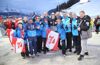 v.l.: Wirtschafts- und Sport-Landesrat Markus Achleitner ließ gemeinsam mit dem Fanclub und den Eltern Michael Hayböck in Seefeld noch extra hochleben