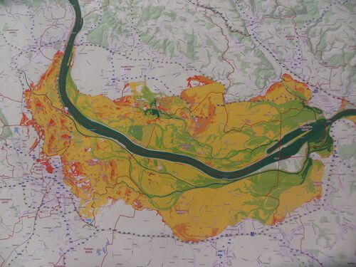 Lagekarte, Teilbereiche der Donau in Oberösterreich mit skizzierten Überschwemmungsgebieten
