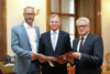 Landespolizeidirektor Andreas Pilsl, LH Thomas Stelzer, Bgm. Klaus Luger