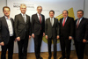 v.l.: Vorstandsdirektor Mag. Florian Niedersüß, designierter Generaldirektor DDr. Werner Steinecker, Wirtschafts-Landesrat Dr. Michael Strugl, Generaldirektor DI Wolfgang Anzengruber, Generaldirektor DI Erich Haider und Geschäftsführer Dr. Martin Hojas