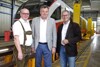 Bei der Besichtung der ÖBB-Mühlkreisbahn-Werkstätte (v.l.: Johann Plakolm, Bürgermeister von Walding, Infrastruktur-Landesrat Günther Steinkellner und Paul Sonnleitner, Regionalmanager OÖ der ÖBB Personenverkehr AG