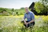 Umwelt- und Klima-Landesrat Stefan Kaineder fordert zum Weltbienentag ambitionierten Bodenschutz zum Schutz der heimischen Insekten.