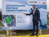 „Wir werden rund 2,5 Millionen Euro in eine topmoderne Leichtathletik-Arena für OÖ investieren und wollen im Sommer 2020 fertig sein“, kündigte Wirtschafts- und Sport-Landesrat Markus Achleitner an.
