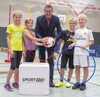 Wirtschafts- und Sport-Landesrat Markus Achleitner war begeistert von den Leistungen der jungen Teilnehmerinnen und Teilnehmern am 1. „Talente-Tag“ im Olympiazentrum OÖ in Linz