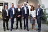 V.l.: Martin Wachutka, GF Fiber Service OÖ, Jan Trionow, CEO Hutchison Drei Austria, Marcus Grausam, CEO A1 Telekom Austria, LH-Stv. Michael Strugl, Maria Zesch, CCO T-Mobile Austria, und Horst Gaigg, Breitbandbeauftragter des Landes OÖ