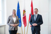 Bundesministerin Mag.a Christine Aschbacher und Landeshauptmann Mag. Thomas Stelzer