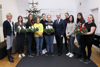 Landesrat Max Hiegelsberger mit den Schülerinnen der LWBFS Kleinraming, Direktorin Ing. Ursula Forstner (ganz links) und Renate Pernsteiner, BEd (rechts von LR Hiegelsberger)