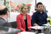 LH-Stellvertreterin Mag. Christine Haberlander mit Philipp Eibl, BEd, NMS der Kreuzschwestern Linz.