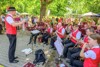 Musikkapelle in einem Park, Publikum