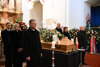 Ein letzter Gruß. Mitglieder der Oö. Landesregierung und des Oö. Landtags haben am Samstag die letzte Ehrenwache in der Minoritenkirche des Linzer Landhauses am Sarg von Landeshauptmann a.D. Dr. Josef Ratzenböck übernommen. 