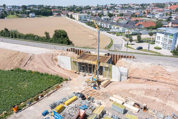 Baustelle Knotenumbau B122xB140 in Sierning