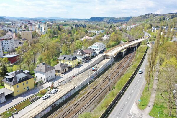 Baufeld B143 Westbahnbrücke Vöcklabruck