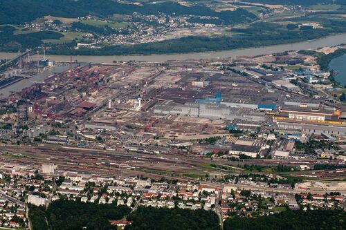 gesamte Ansicht vom Voest-Werksgelände in Linz