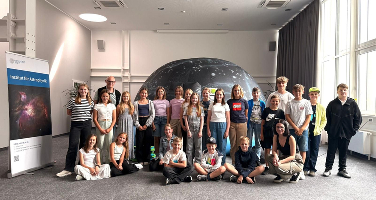 Mobiles Planetarium