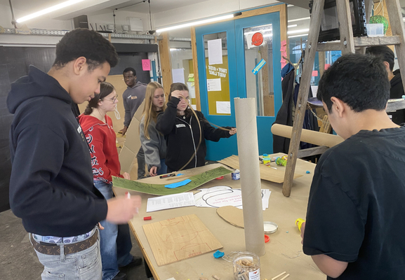 PTS Linz 1 bei der Challenge 4: Zukunftsmaschine bauen - Bausteine für morgen