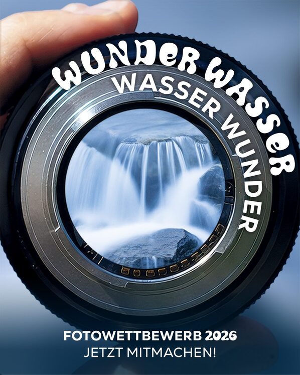 Kameralinse mit Wasserfall