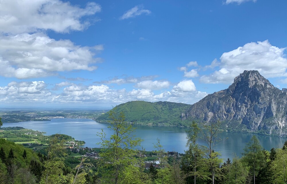 Traunsse mit Traunstein