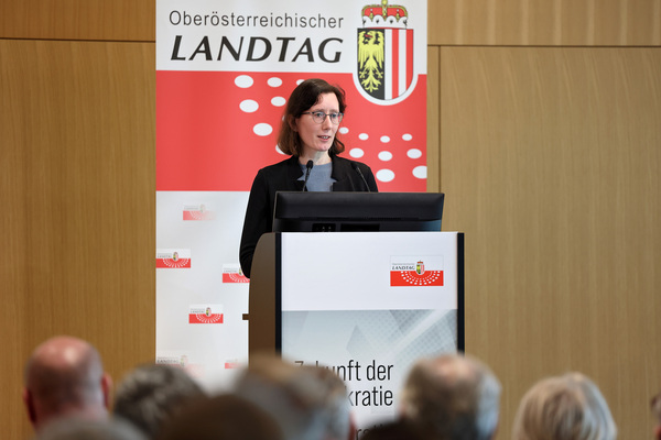 Referentin Prof. Dr. Marie-Luisa Frick vom Institut für Philosophie der Universität Innsbruck