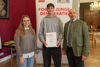 Schüler und Pädagogin der Technology School HTBLA Andorf mit Landtagspräsident Max Hiegelsberger bei der Zertifikatsübergabe im Elisabethzimmer des Linzer Landhauses