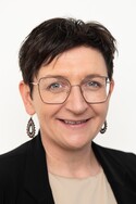 Portraitfoto Landtagsabgeordnete Manuela Gschwandtner (Quelle: Land OÖ)