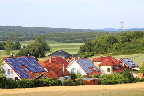 Häusersiedlung im Grünen